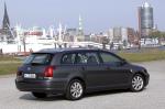 Toyota Avensis Wagon 2003 года